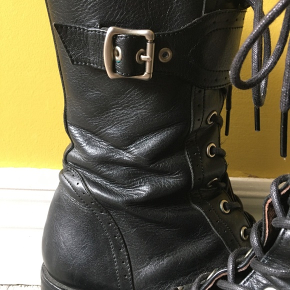 SOLD. Beautiful Genuine Leather Wing Tip Victorian Boots - Picture 4 of 5